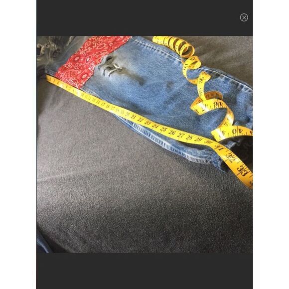 Reworked Vintage Wrangler Distressed Jeans - Picture 4 of 8